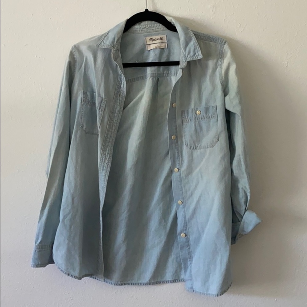 XS Chambray Madewell Button Down